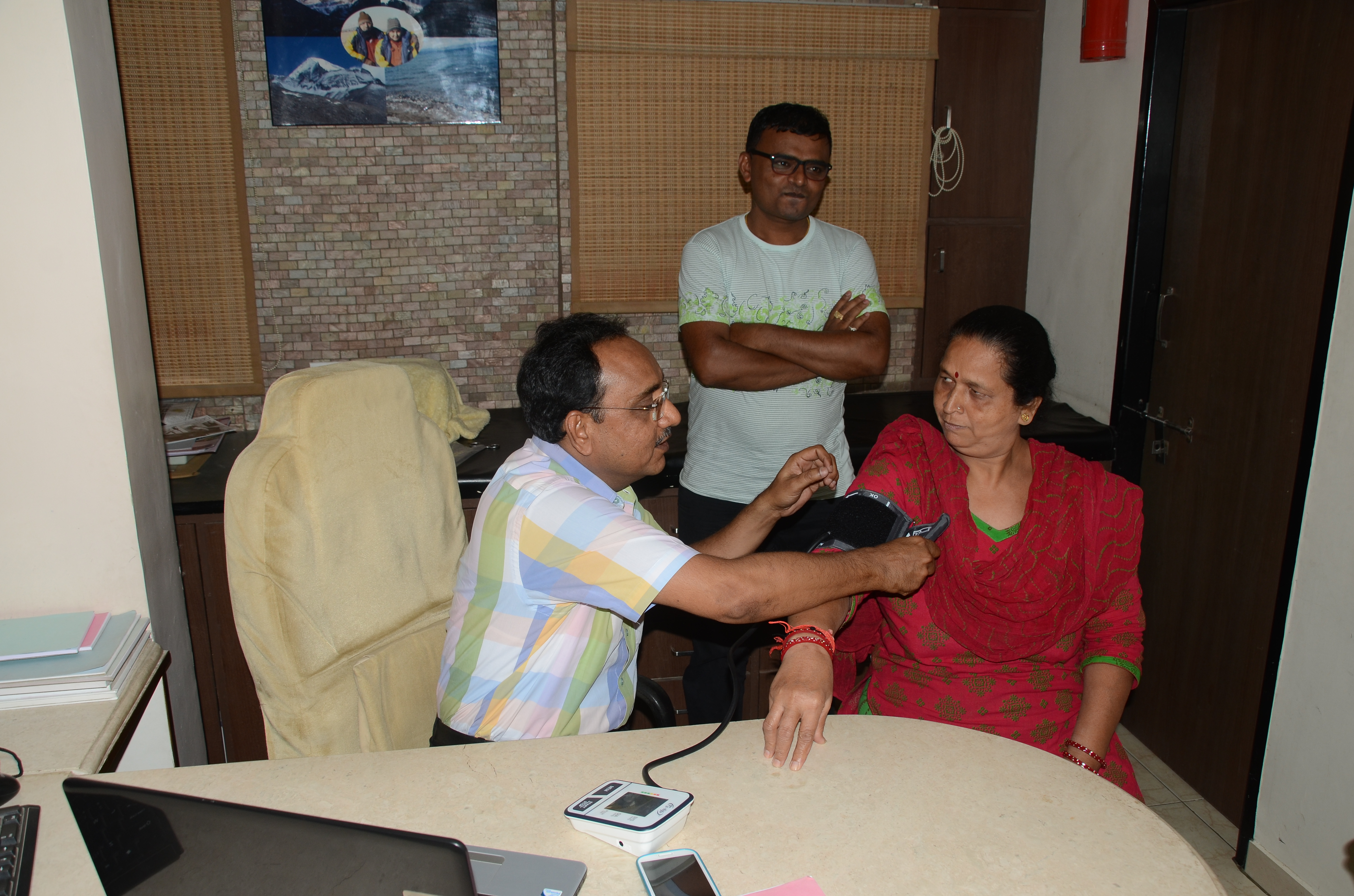 Laparoscopy Best Doctor in Ahmedabad
